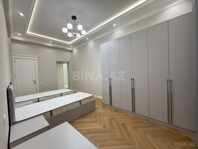 Сдаётся 3-комн. новостройка 170 м², м. 8 ноября, photo 18 from 30