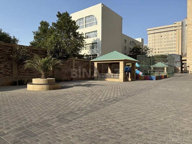 Сдаётся 3-комн. новостройка 170 м², м. 8 ноября, photo 27 from 30