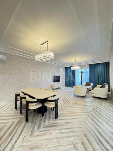 Satılır 5 otaqlı həyət evi/bağ evi 300 m², Mərdəkan q., photo 17 from 29