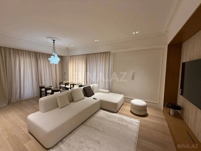 Сдаётся 3-комн. новостройка 125 м², м. Сахил, photo 3 from 11