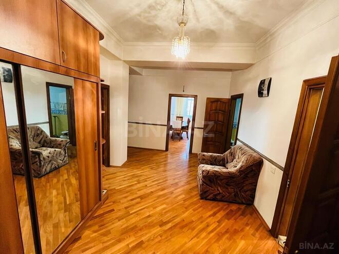 Продаётся 3-комн. новостройка 134 м², м. Мемар Аджеми, photo 1 from 15
