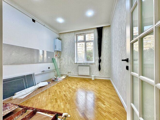 Продаётся 3-комн. вторичка 90 м², м. Кара Караев, photo 10 from 21