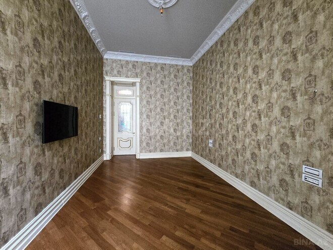 İcarəyə verilir 6 otaqlı köhnə tikili 360 m², Sahil m., photo 30 from 32