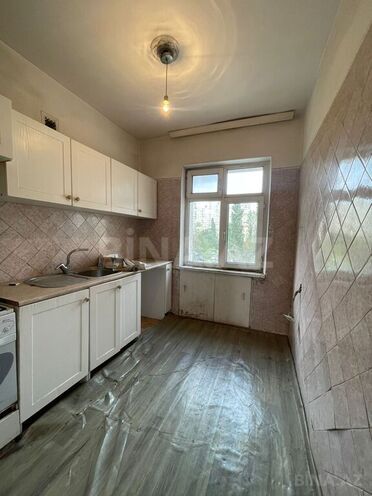 Продаётся 3-комн. вторичка 80 м², м. Иншаатчылар, photo 10 from 13