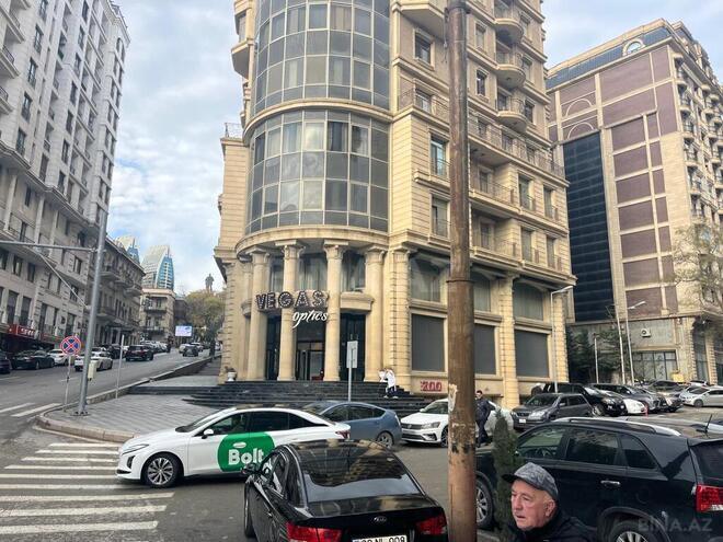 Satılır 4 otaqlı yeni tikili 190 m², İçəri Şəhər m., photo 16 from 17