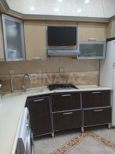 Продаётся 2-комн. вторичка 70 м², м. Низами, photo 14 from 21