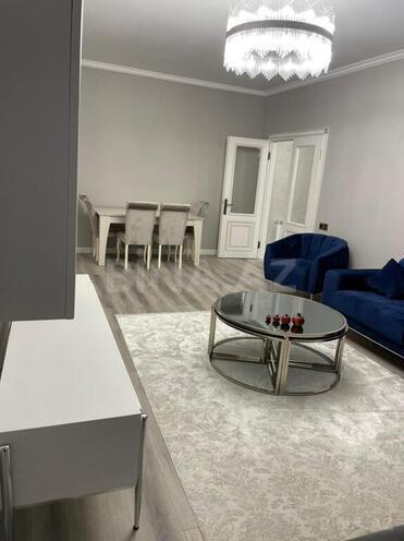 Сдаётся 2-комн. новостройка 105 м², м. 8 ноября, photo 7 from 19