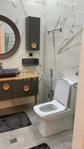 Сдаётся 2-комн. новостройка 105 м², м. 8 ноября, photo 16 from 19
