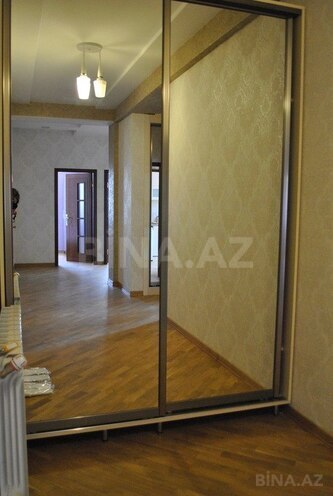 İcarəyə verilir 3 otaqlı yeni tikili 140 m², Nizami m., photo 12 from 15