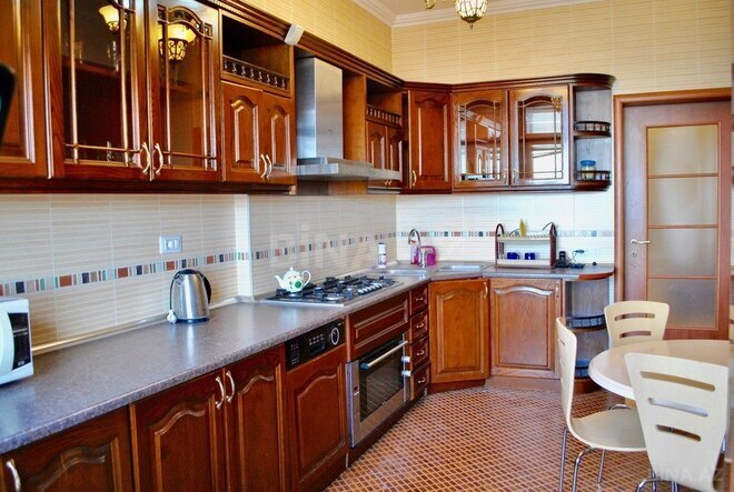 Сдаётся 3-комн. новостройка 190 м², м. Элмляр Академиясы, photo 19 from 25