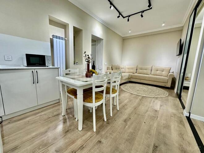 İcarəyə verilir 3 otaqlı yeni tikili 95 m², 28 May m., photo 27 from 32