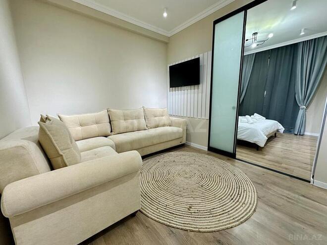 İcarəyə verilir 3 otaqlı yeni tikili 95 m², 28 May m., photo 8 from 32