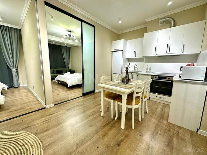 İcarəyə verilir 3 otaqlı yeni tikili 95 m², 28 May m., photo 25 from 32