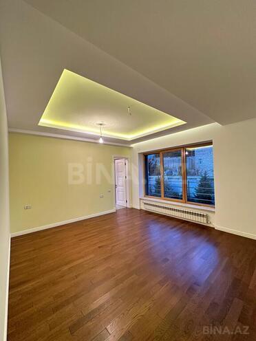 Satılır 8 otaqlı həyət evi/bağ evi 700 m², Səbail r., photo 11 from 32