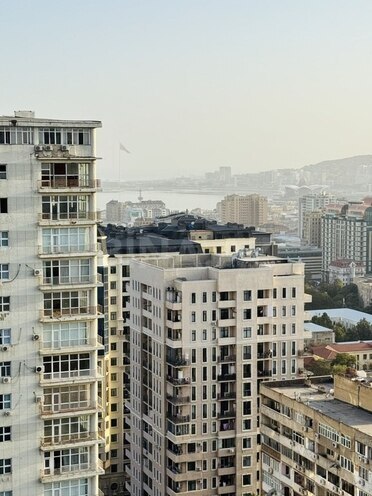 Satılır 4 otaqlı yeni tikili 170 m², 28 May m., photo 25 from 30
