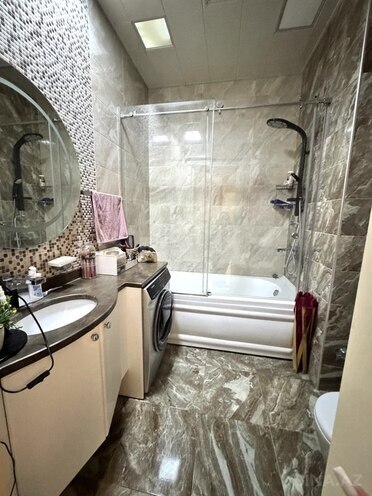 Satılır 4 otaqlı yeni tikili 170 m², 28 May m., photo 21 from 30
