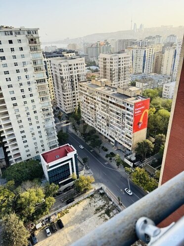 Satılır 4 otaqlı yeni tikili 170 m², 28 May m., photo 28 from 30