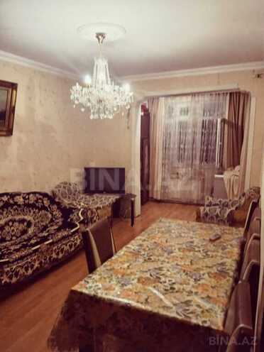 Satılır 3 otaqlı köhnə tikili 68 m², Memar Əcəmi m., photo 1 from 11