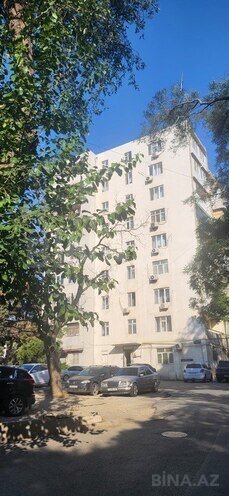 Продаётся 3-комн. вторичка 80 м², м. 20 января, photo 1 from 9