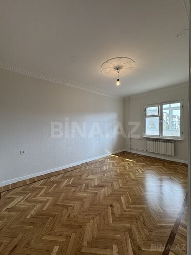 Продаётся 4-комн. вторичка 110 м², м. Халглар Достлугу, photo 16 from 31