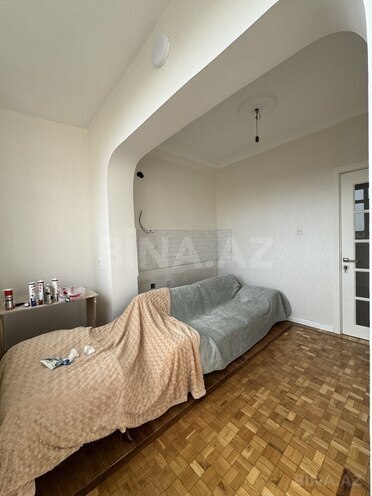 Продаётся 4-комн. вторичка 110 м², м. Халглар Достлугу, photo 13 from 31