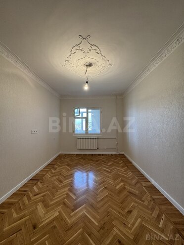 Продаётся 4-комн. вторичка 110 м², м. Халглар Достлугу, photo 9 from 31