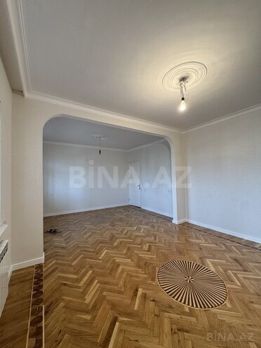 Продаётся 4-комн. вторичка 110 м², м. Халглар Достлугу, photo 5 from 31