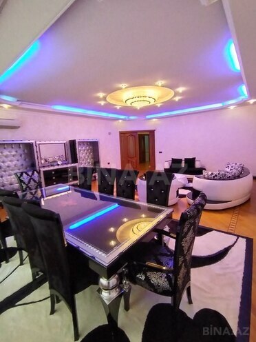 Сдаётся 3-комн. новостройка 170 м², м. Низами, photo 4 from 21