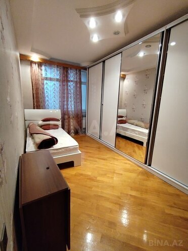 Сдаётся 3-комн. новостройка 170 м², м. Низами, photo 16 from 21