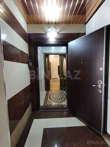 Сдаётся 3-комн. новостройка 170 м², м. Низами, photo 18 from 21