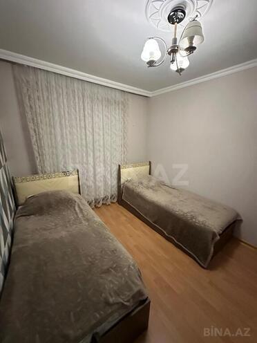 Продаётся 3-комн. вторичка 80 м², м. Ази Асланов, photo 15 from 22