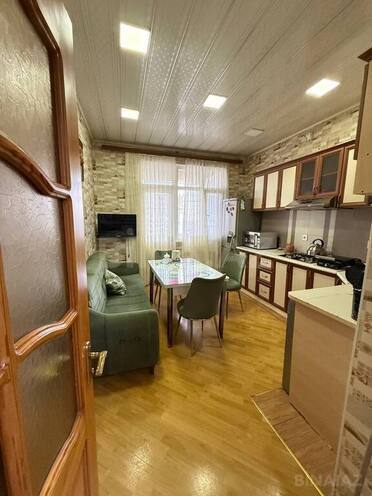 Продаётся 4-комн. новостройка 130 м², м. Иншаатчылар, photo 1 from 14
