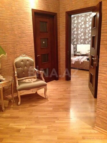 Satılır 4 otaqlı yeni tikili 138 m², 8 Noyabr m., photo 23 from 24