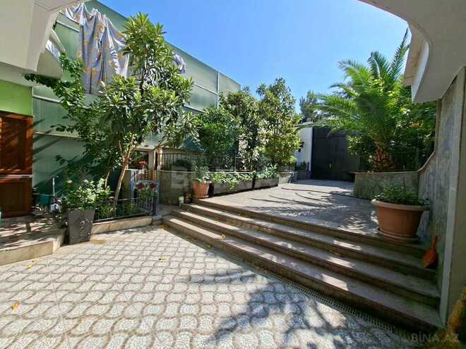 Продаётся 10-комн. дом/дача 300 м², м. Иншаатчылар, photo 31 from 32