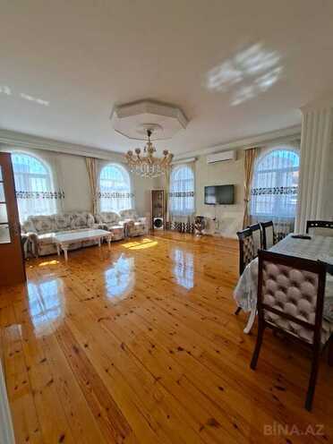 Продаётся 10-комн. дом/дача 300 м², м. Иншаатчылар, photo 5 from 32