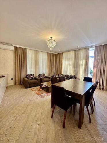 İcarəyə verilir 2 otaqlı köhnə tikili 105 m², İçəri Şəhər m., photo 17 from 23