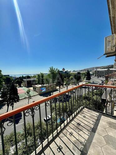 İcarəyə verilir 2 otaqlı köhnə tikili 105 m², İçəri Şəhər m., photo 11 from 23