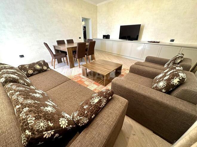 İcarəyə verilir 2 otaqlı köhnə tikili 105 m², İçəri Şəhər m., photo 21 from 23