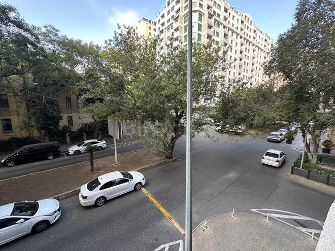 Продаётся 4-комн. офис 178 м², Насиминский  р., photo 15 from 27