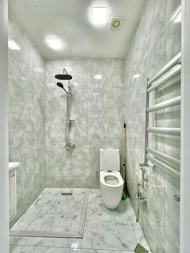 Продаётся 2-комн. новостройка 40 м², м. Кара Караев, photo 10 from 11