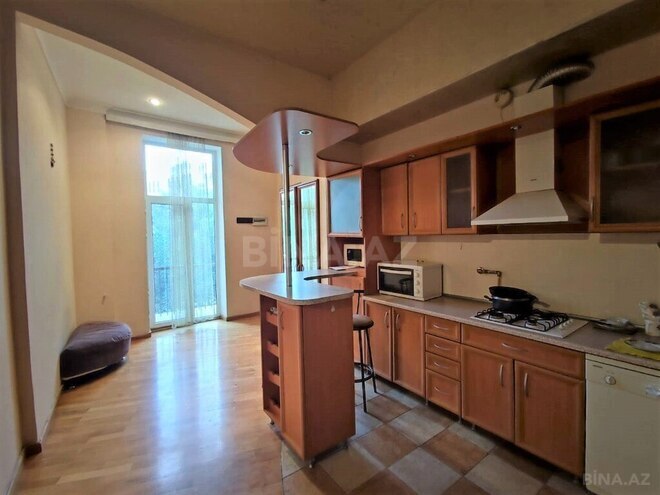 Satılır 3 otaqlı köhnə tikili 118 m², İçəri Şəhər m., photo 10 from 13