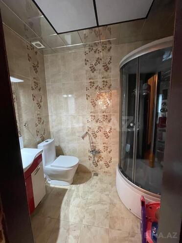 Satılır 3 otaqlı yeni tikili 130 m², 8-ci mikrorayon q., photo 12 from 13