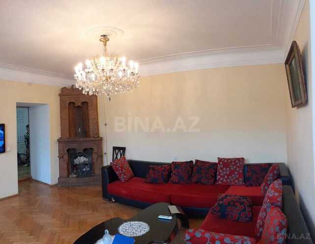 Satılır 4 otaqlı köhnə tikili 130 m², Nəsimi r., photo 3 from 27