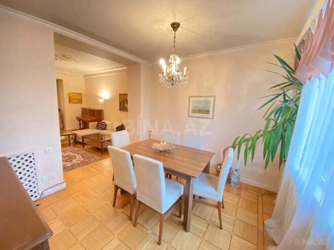 İcarəyə verilir 3 otaqlı köhnə tikili 110 m², Sahil m., photo 7 from 18
