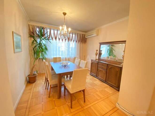 İcarəyə verilir 3 otaqlı köhnə tikili 110 m², Sahil m., photo 4 from 18