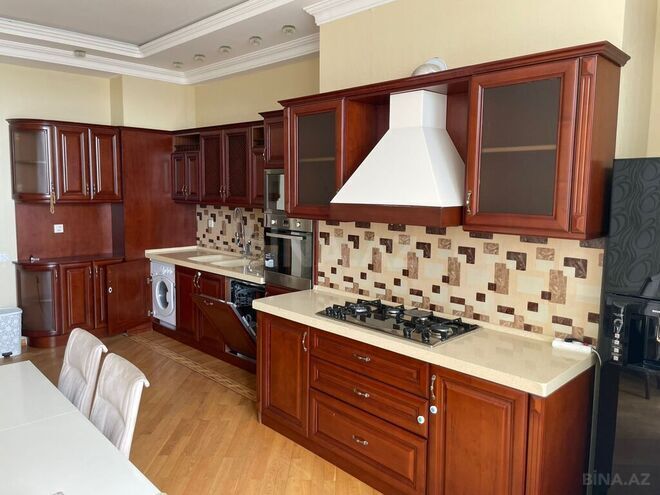 İcarəyə verilir 3 otaqlı yeni tikili 174 m², İçəri Şəhər m., photo 13 from 25