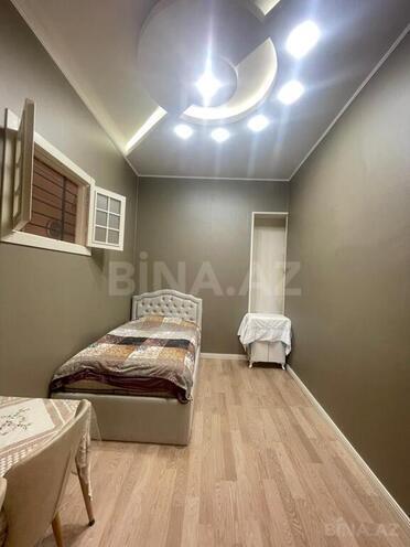 Продаётся 4-комн. вторичка 90 м², м. Низами, photo 9 from 27