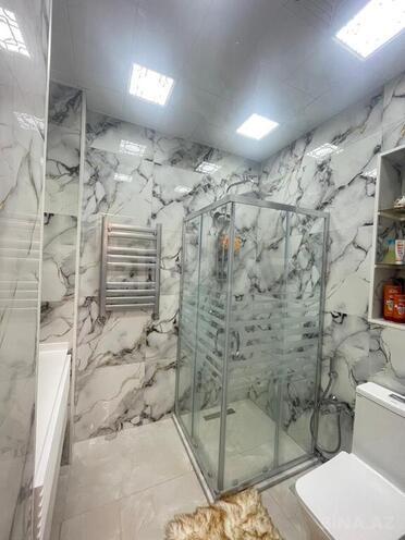 Продаётся 4-комн. вторичка 90 м², м. Низами, photo 23 from 27