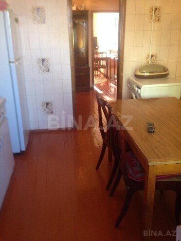 Satılır 3 otaqlı köhnə tikili 75 m², Yeni Günəşli q., photo 9 from 10