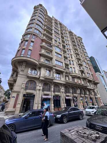 Продаётся 3-комн. новостройка 185 м², м. Сахил, photo 3 from 29